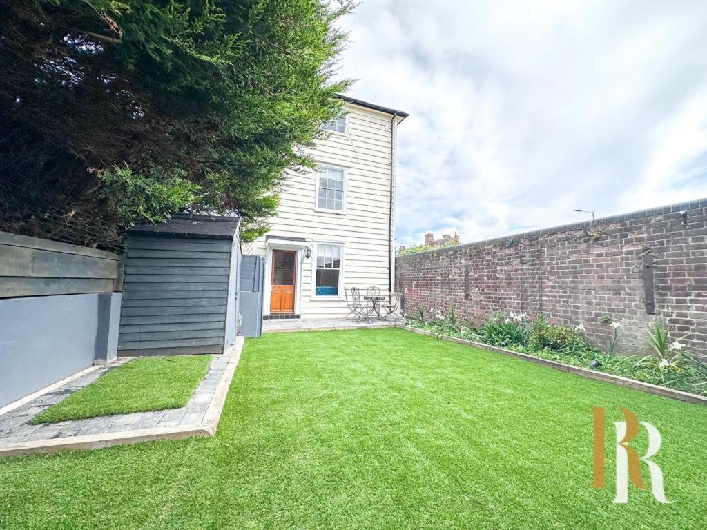 Fisherman'S Cottage - Harwich Breaks - Brand New - Long Stays Available Great Prices - Get In Touch For All Bookings - Cottage In Harwich - Beach Stay Esterno foto